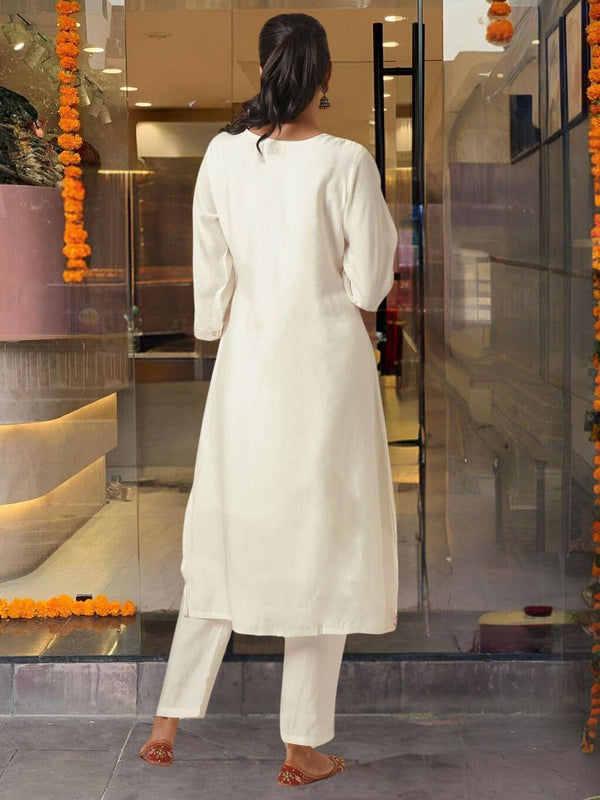 Onam Viscose Chanderi Zari Neck Embroidered Off White Kurta Pant & Dupatta (Set of 3)